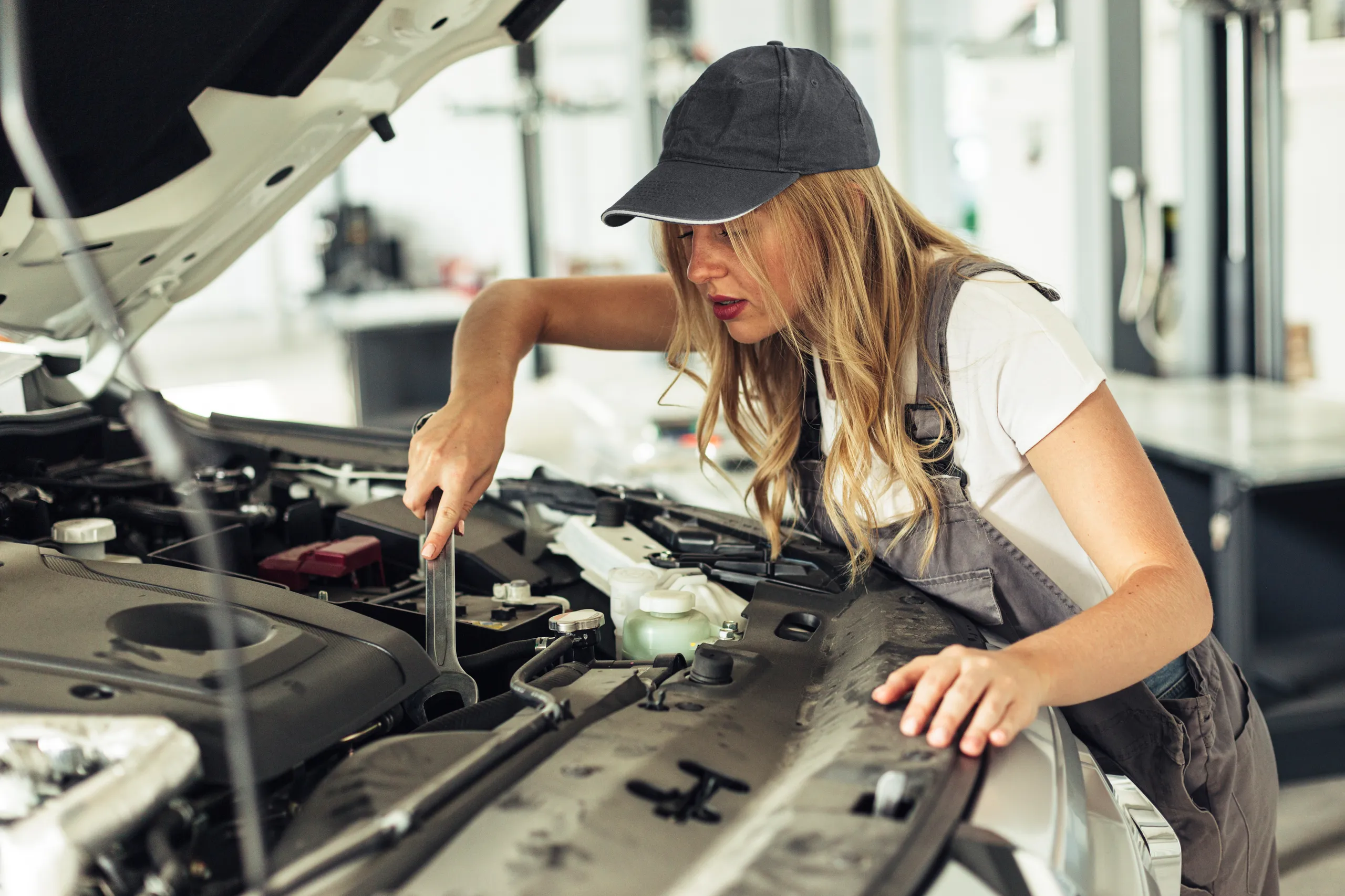 ¿Debo reparar el coche antes de venderlo? 
